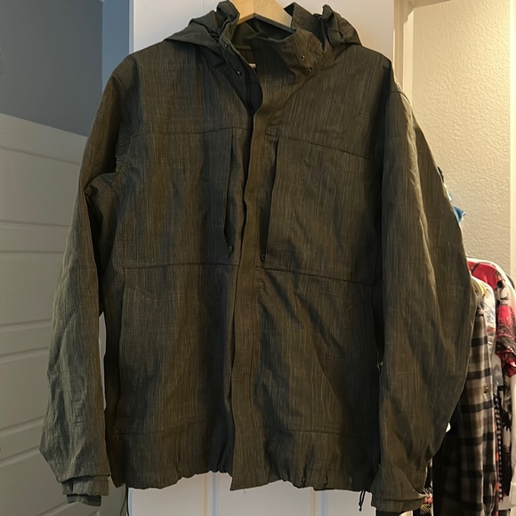 REI Men’s rain shell jacket size L - Picture 5 of 13